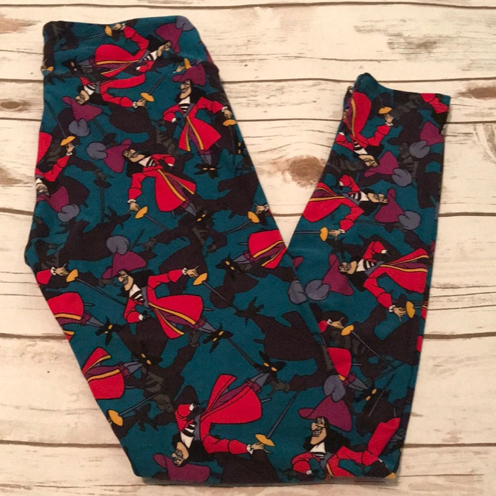 Women’s Captain Hook Lularoe leggings